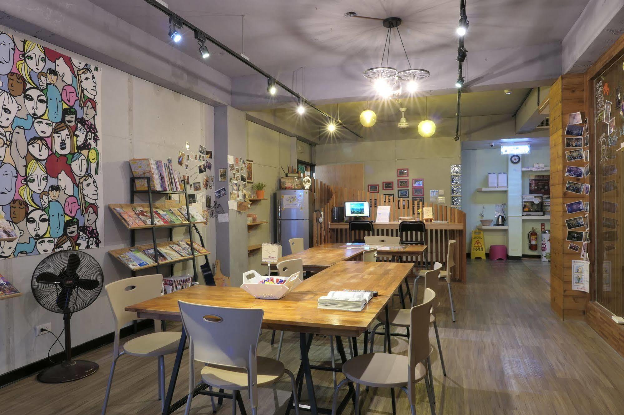棚棚屋室內帳篷民宿inn Καοσιούνγκ Εξωτερικό φωτογραφία